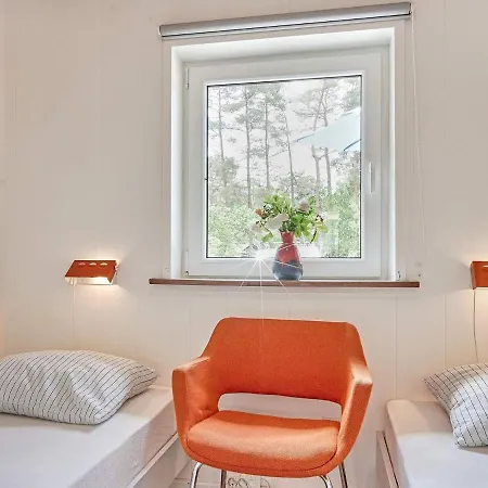 Casa de Férias Holiday Home Aakirkeby XVIII